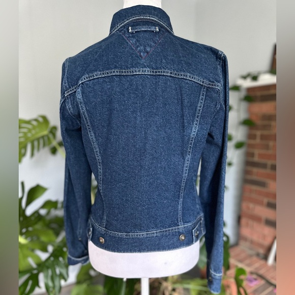 🛍️ Tommy Hilfiger 100% Cotton denim jacket size SP (pit to pit 17 inches) - Picture 8 of 9